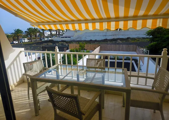 Duplex 2 Terraces Sea View * קוסטה טגוויסה