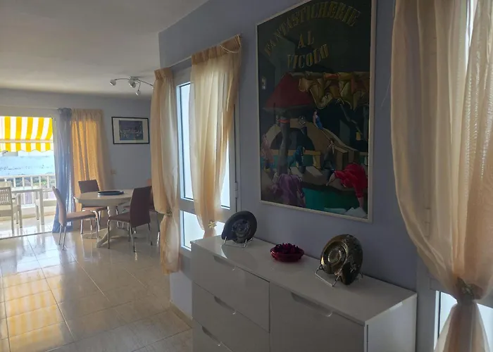 Duplex 2 Terraces Sea View 펜션 *